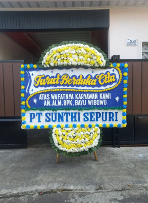 Papan Bunga Duka di Gunung Meriah