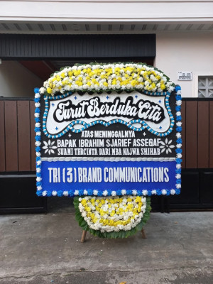 Papan Bunga Duka di Gunung Meriah